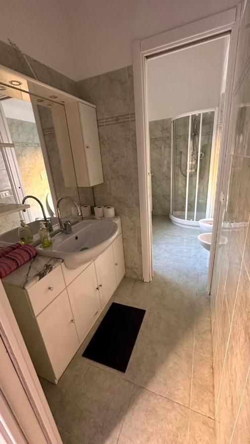 Edens House Con Parcheggio Privato Gratuito Apartment Rapallo Ngoại thất bức ảnh