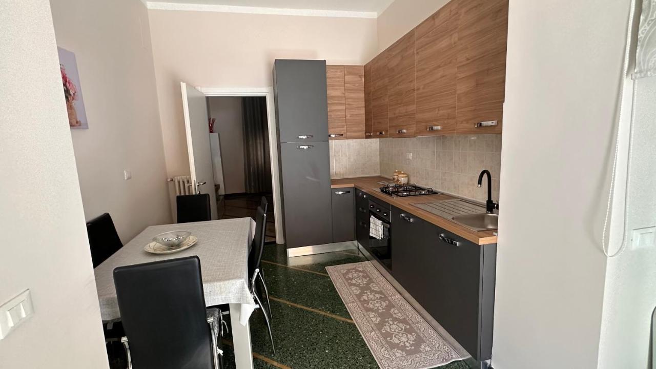 Edens House Con Parcheggio Privato Gratuito Apartment Rapallo Ngoại thất bức ảnh